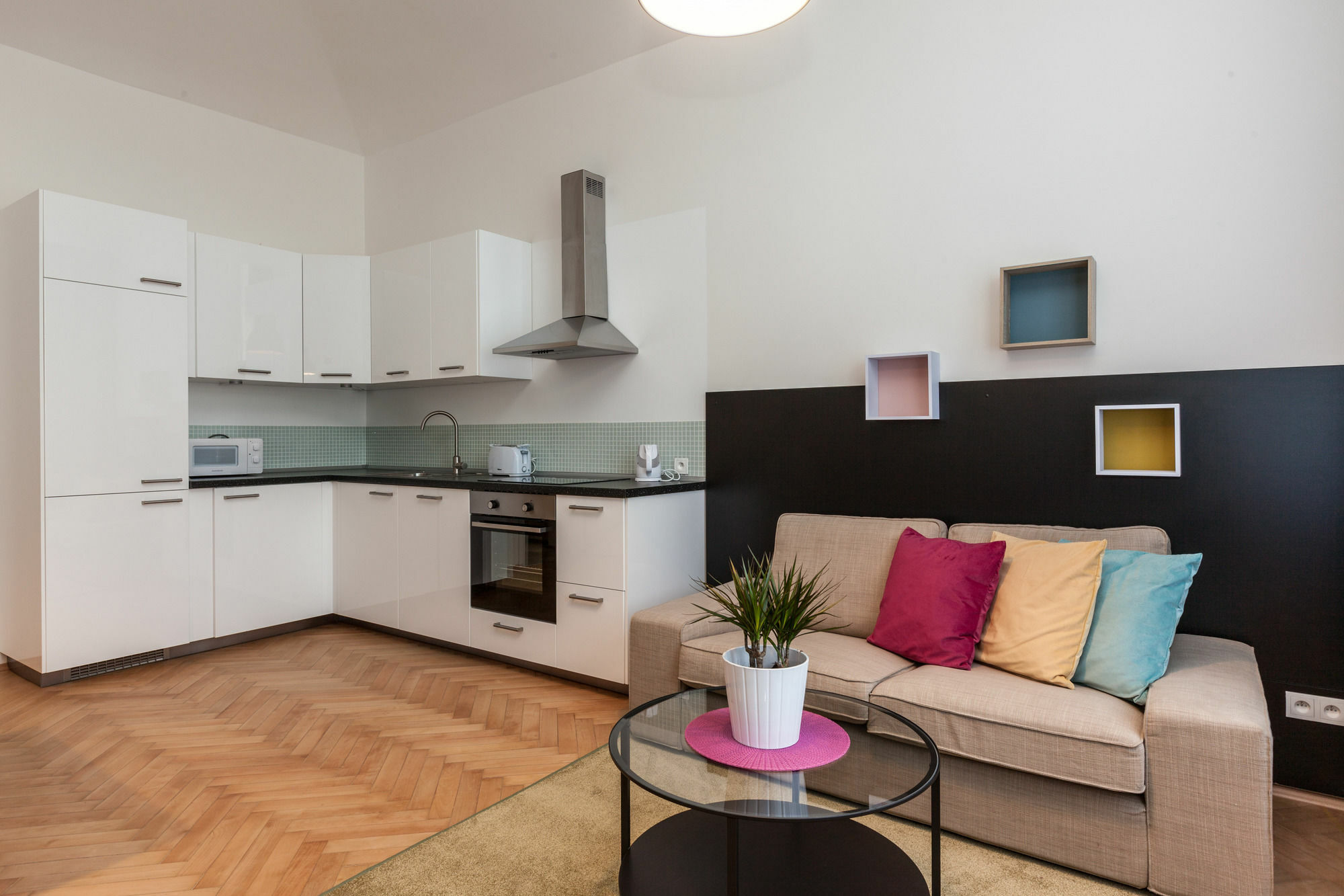 Aparthotel Comfortable 4*