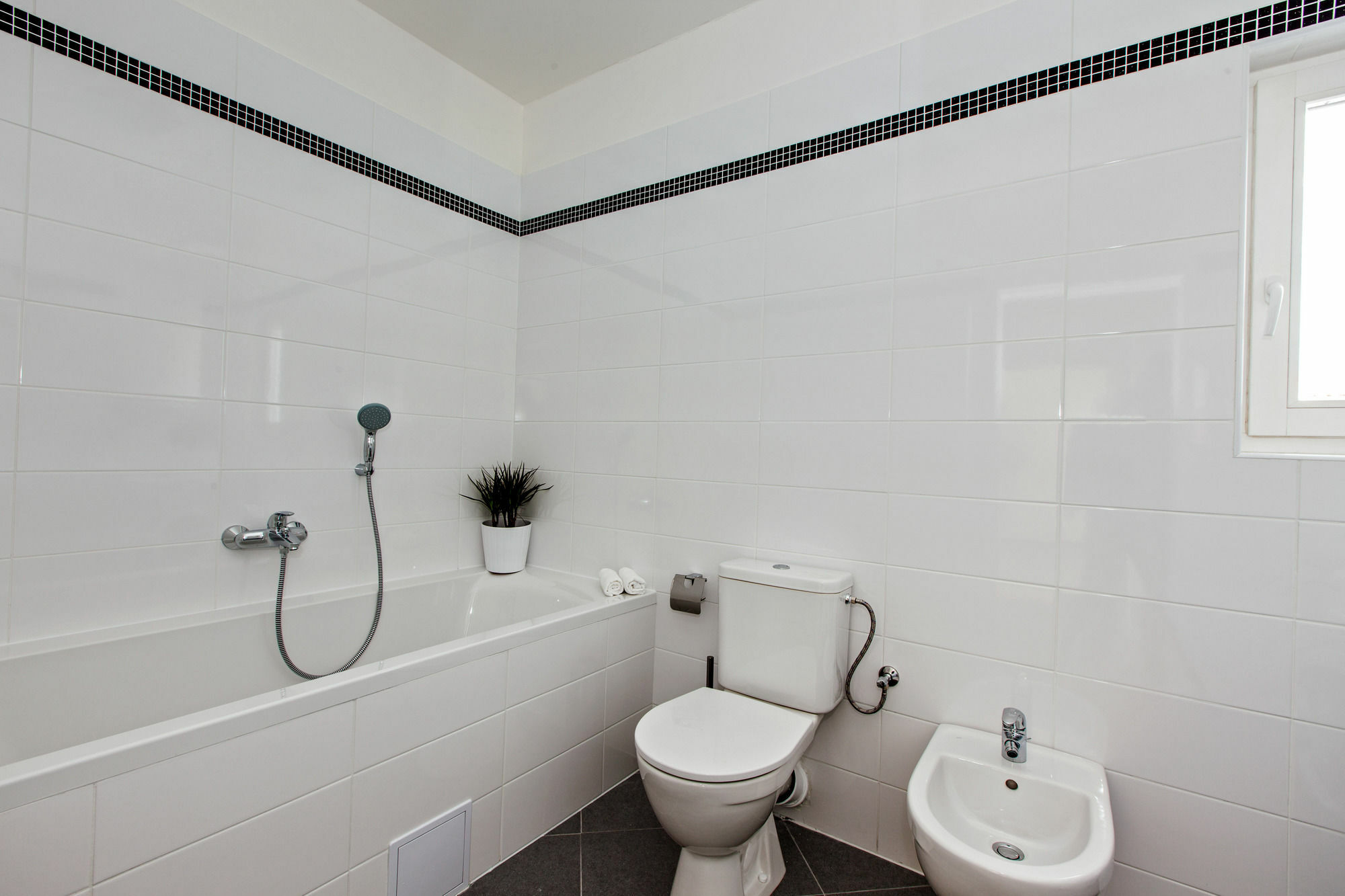 Comfortable 4*